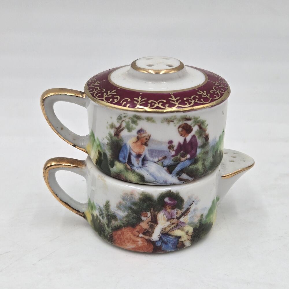 Vintage Victorian Style Stacked Salt and Pepper Shakers Courting Couple